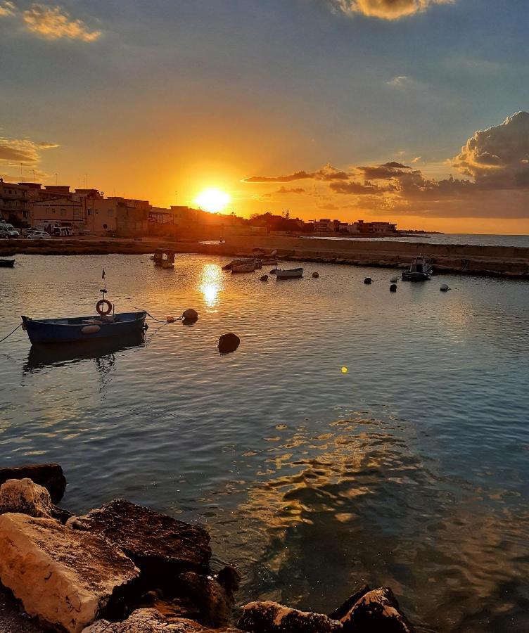 La Stradina Lägenhet Mola di Bari Exteriör bild